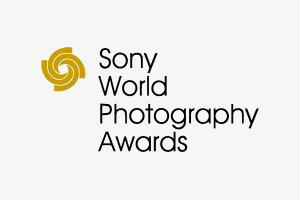 Doe mee aan de Sony World Photography Awards 2023 - Ontvang 20 extra foto-inzendingen gratis Pixpa Thema