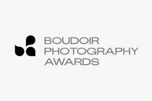 Participez aux Prix de la photographie boudoir - Gagnez des prix impressionnants Thème Pixpa